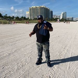 Meet your Posher, Harry